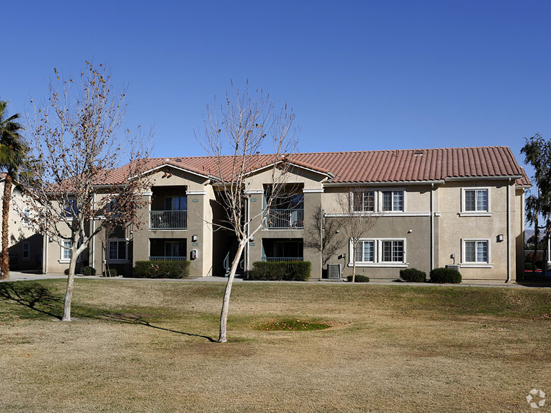 Las Flores Coachella Apartments in Coachella, CA