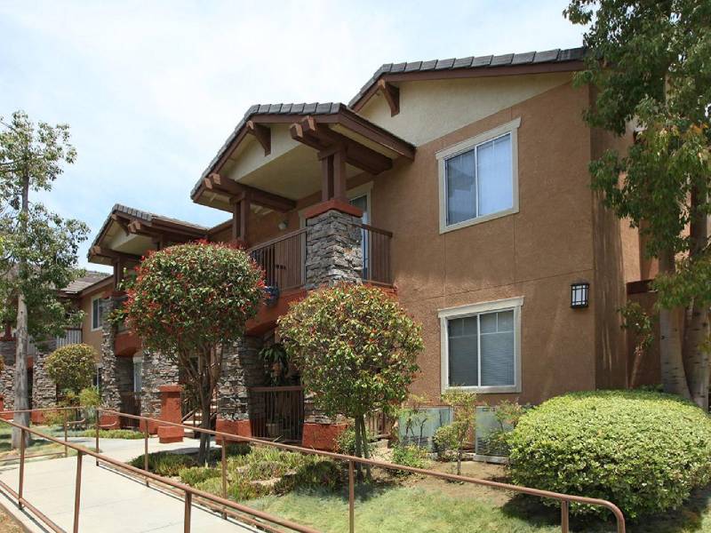 Harmony Terrace Apartments in Simi Valley, CA