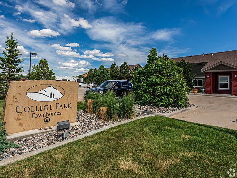 College Park Apartments in Gillette, WY