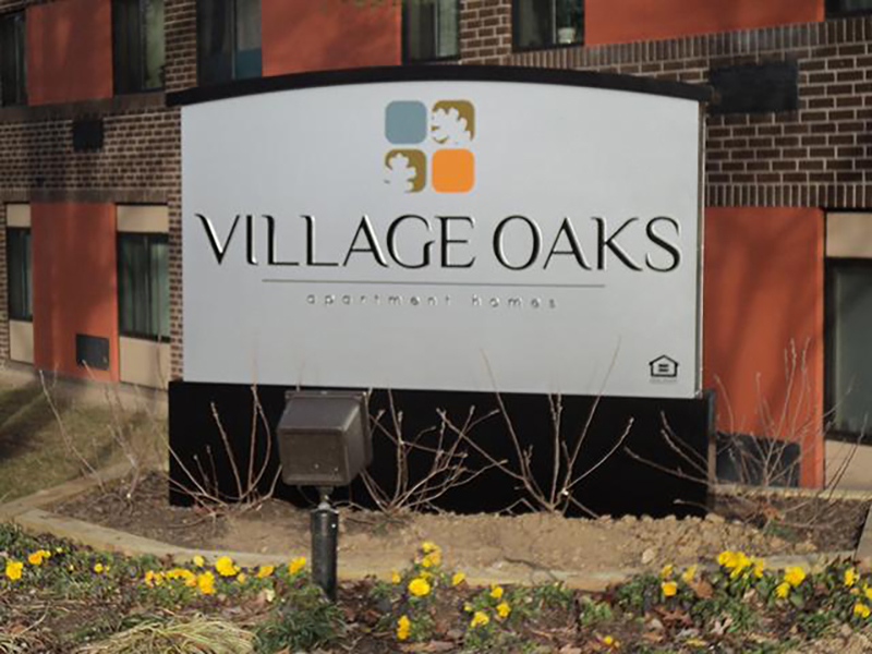 Village Oaks Apartments in Catonsville, MD