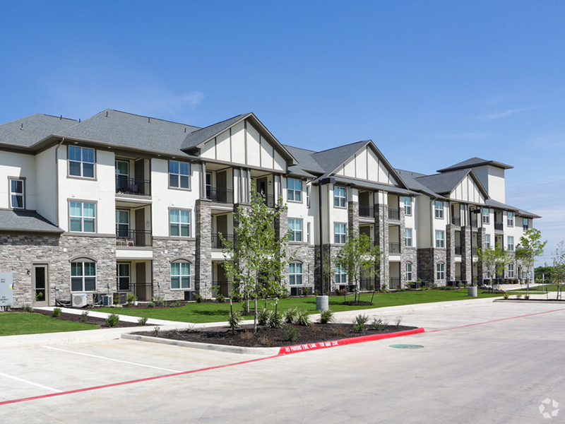 El Sereno Senior Living Apartments in Cibolo, TX