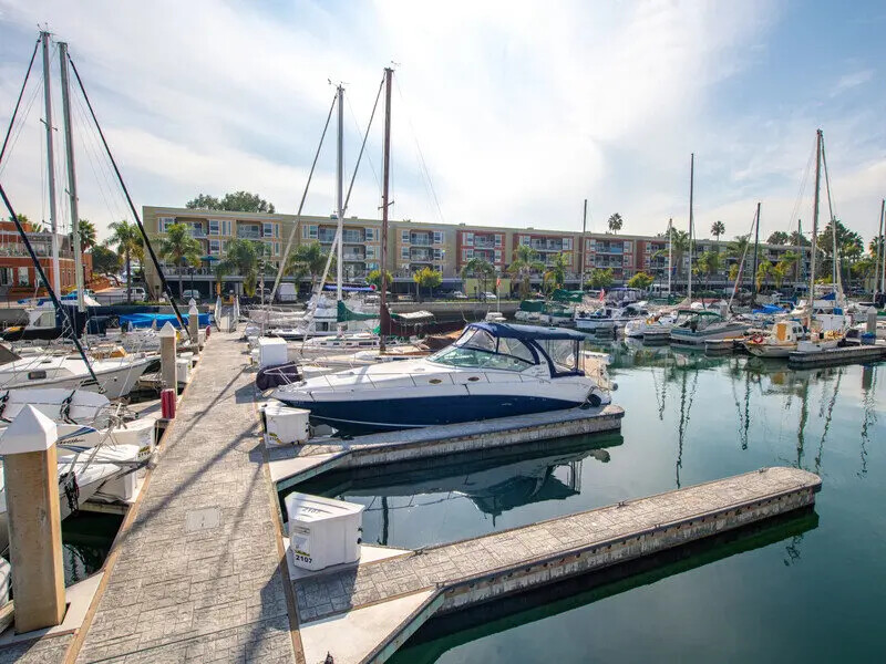 Marina del Rey Boat Slips Apartments in Marina del Rey, CA